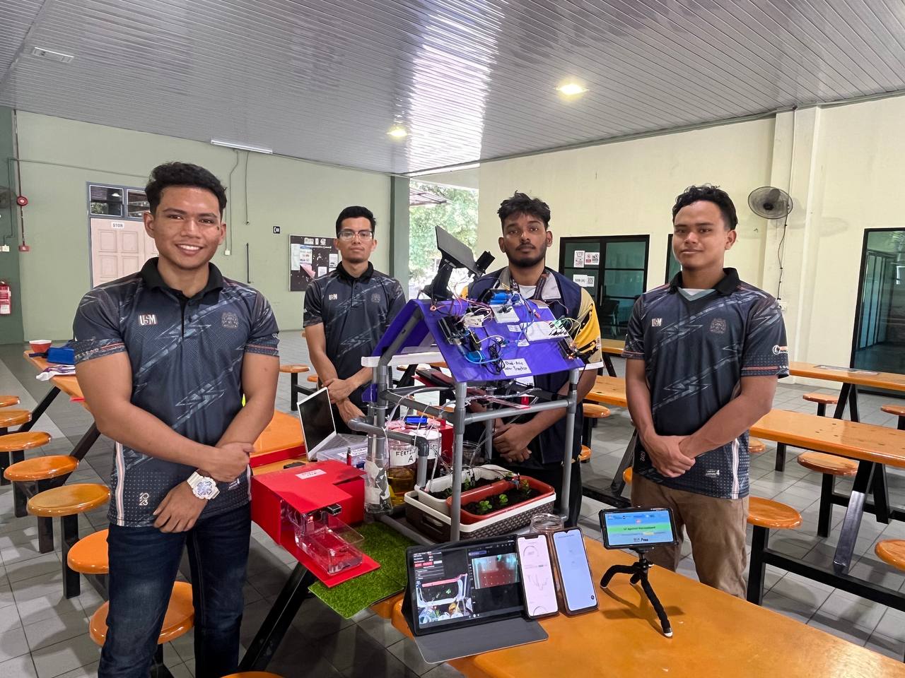 Mechatron Masters team with the Smart Plantation prototype